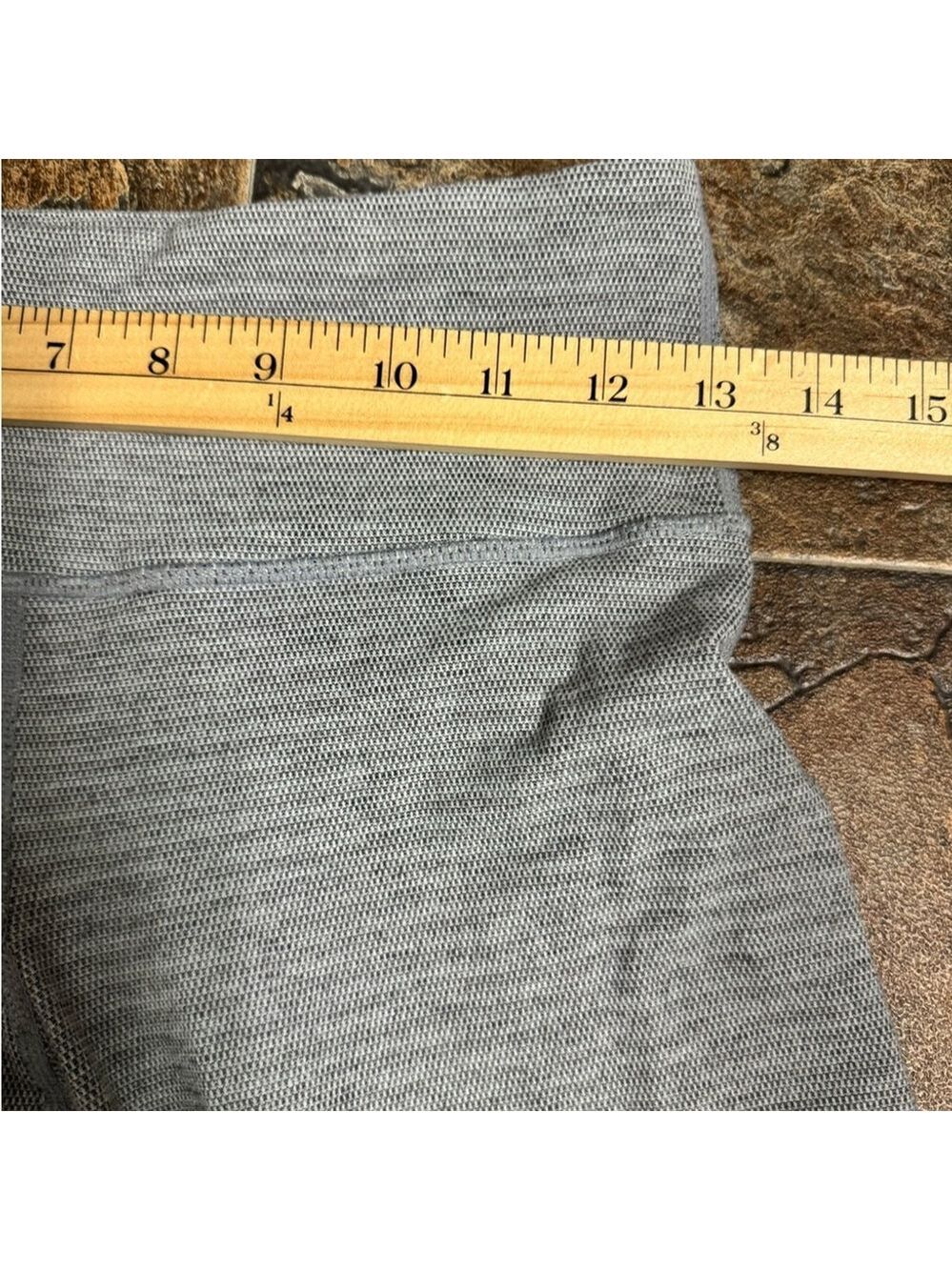 Lululemon Gray Seamless Leggings Size 4 - Picture 7 of 9